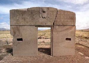 Antiguos Misterios - Puma Punku en Tiahuanaco
