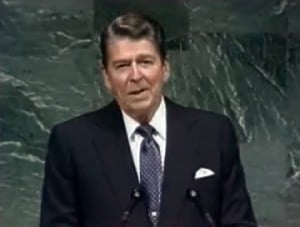 Ecuación de Apocalipsis - Alienígenas En camino 2 Ecuación de Apocalipsis - Alienígenas En camino