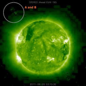 ¿OVNI alrededor del Sol? 2011