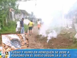 Extraño fenómeno en Colombia, América del Sur - Humo desde la tierra - 29 de septiembre 2011