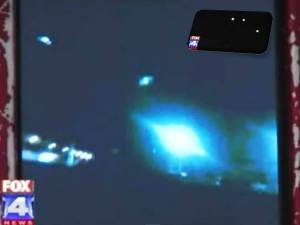 FOX4 Noticias: ovnis vistos sobre Kansas City, MO - 4 a 6 octubre 2011 1 FOX4 Noticias: ovnis vistos sobre Kansas City, MO - 4 a 6 octubre 2011