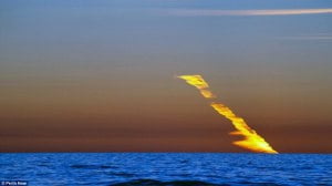 meteorito - estela misteriosa sobre australia