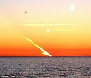 meteorito - estela misteriosa sobre australia