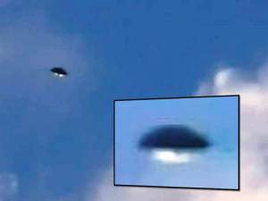 OVNI UFO tres portes