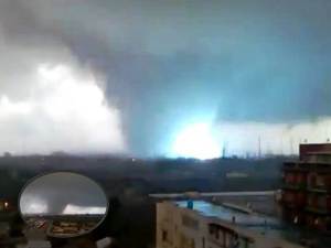 Tornado en Taranto Italia