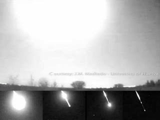 Vídeo del meteoro que explotó este fin de semana sobre España - 13 Abr, 2013 1 Vídeo del meteoro que explotó este fin de semana sobre España - 13 Abr, 2013