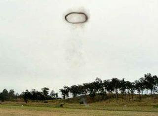 Misteriosos anillos 'OVNI' aparecen sobre Copenhague - 2013