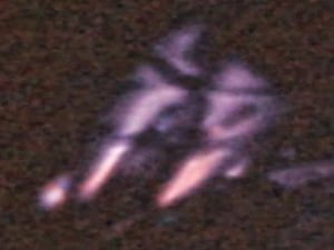 Foto de la NASA muestra un interesante OVNI en el espacio sobre Bolivia - 01 de octubre 2013 1 Foto de la NASA muestra un interesante OVNI en el espacio sobre Bolivia - 01 de octubre 2013