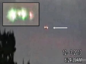 Extrañas esferas grabadas sobre Los Ángeles, CA - 03 de diciembre 2013