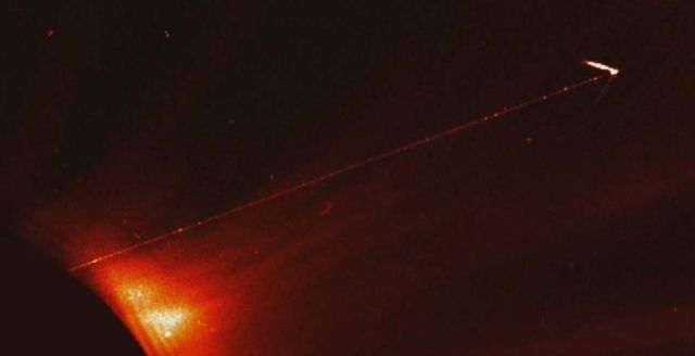 La sonda solar de la NASA grabó un ovni gigante que salía del Sol